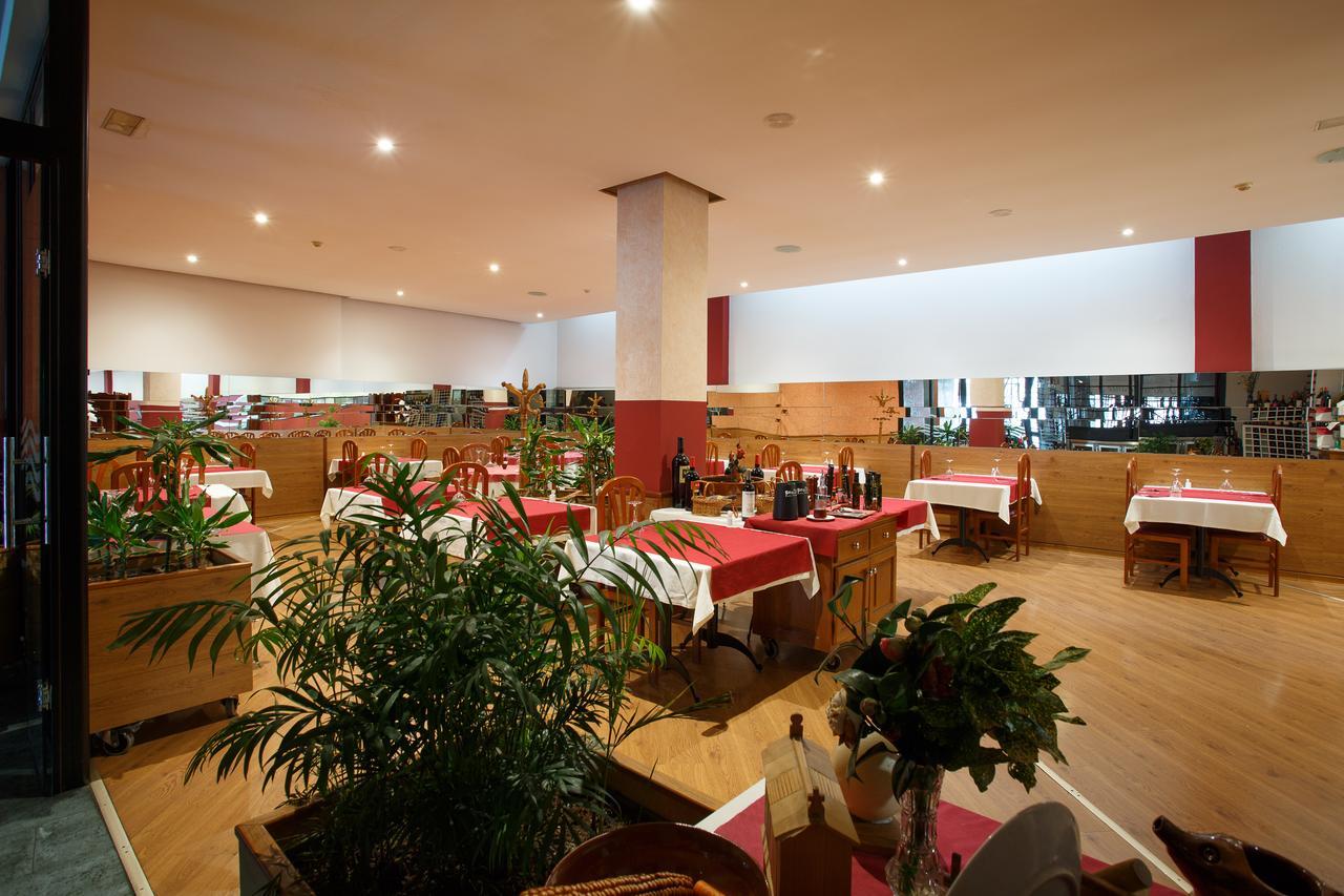 Hotel Restaurante Pontinas Lalin Exterior photo